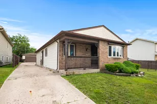 4317 182nd Pl, Country Club Hills, IL 60478 - Photo 1