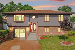 16052 Debra Dr, Oak Forest, IL 60452 - Photo 1