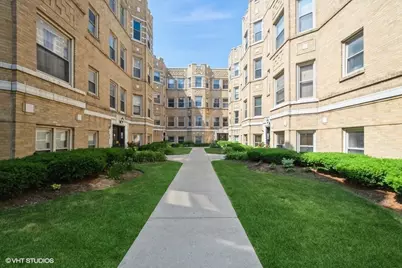1634 W Columbia Avenue #2S, Chicago, IL 60626 - Photo 1