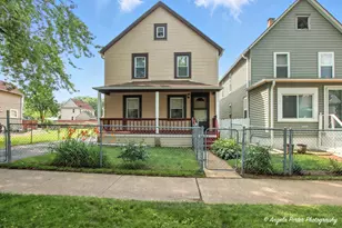 537 Cummings Ave, Waukegan, IL 60085 - Photo 1