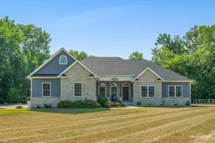 117 Belle Rive Dr, Millington, IL 60537 - Photo 1