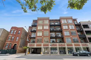 3260 N Clark St, Chicago, IL 60657 - Photo 1