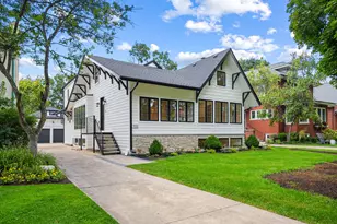 922 Jackson Ave, River Forest, IL 60305 - Photo 1