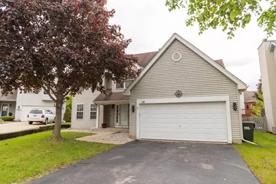 10 Sugar Creek Court, Lake in the Hills, IL 60156 - Photo 1