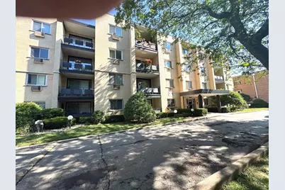 1340 W Touhy Avenue #307, Chicago, IL 60626 - Photo 1