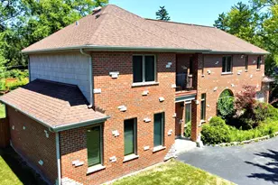 404 W Camp McDonald Rd, Prospect Heights, IL 60070 - Photo 1