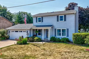 901 4-H Rd, Ottawa, IL 61350 - Photo 1