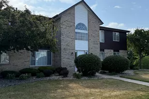 1411 Berta Dr, Crest Hill, IL 60403 - Photo 1
