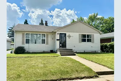 505 Highland Street, Belvidere, IL 61008 - Photo 1