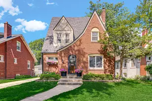 9146 S Hamilton Ave, Chicago, IL 60643 - Photo 1