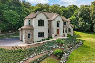 10440 N River Rd, Algonquin, IL 60102 - Photo 1