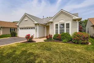 13490 Honeysuckle Dr, Huntley, IL 60142 - Photo 1