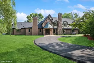 1899 Hilltop Ln, Bannockburn, IL 60015 - Photo 1