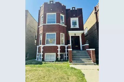 5221 W Montrose Avenue, Chicago, IL 60641 - Photo 1