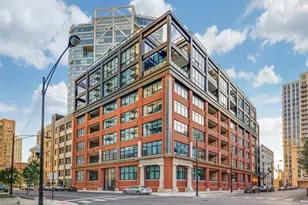 676 N Kingsbury St, Chicago, IL 60654 - Photo 1