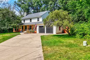 2519 Cherie Ln, Ottawa, IL 61350 - Photo 1