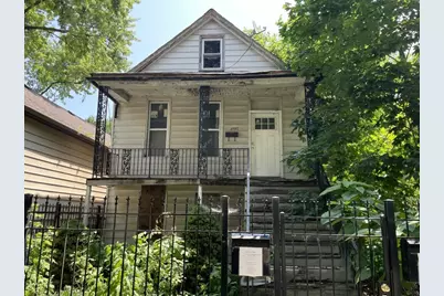 8447 S Escanaba Avenue, Chicago, IL 60617 - Photo 1