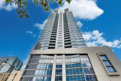 100 E 14th Street #709, Chicago, IL 60605 - Photo 1