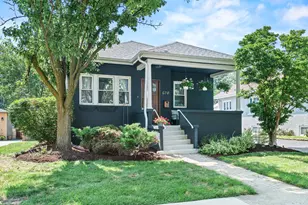 670 S Parkside Ave, Elmhurst, IL 60126 - Photo 1