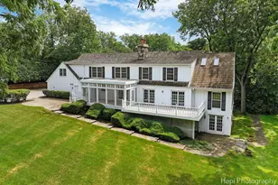 21956 N Hickory Hl Dr, Kildeer, IL 60047 - Photo 1