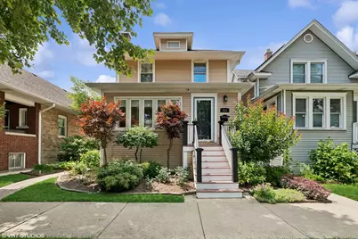 521 S Harvey Avenue, Oak Park, IL 60304 - Photo 1