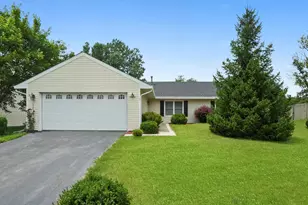 1S670 Manchester Ln, Warrenville, IL 60555 - Photo 1