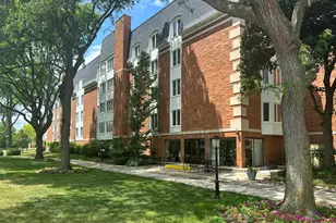 50 Lake Blvd, Buffalo Grove, IL 60089 - Photo 1