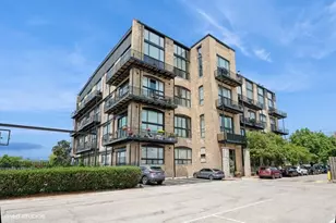 2614 N Clybourn Ave, Chicago, IL 60614 - Photo 1