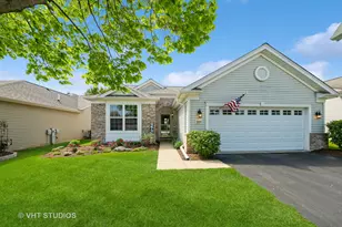 2835 Cascade Falls Cir, Elgin, IL 60124 - Photo 1