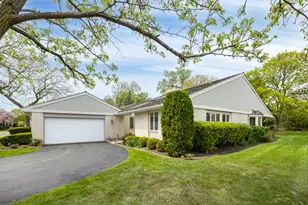 186 Briarwood Loop, Oak Brook, IL 60523 - Photo 1