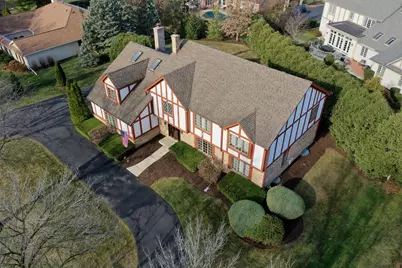 3105 38th Street, Oak Brook, IL 60523 - Photo 1