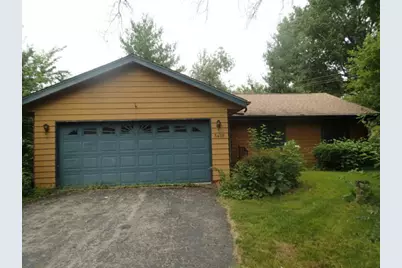 3430 Treadway Court, Rockford, IL 61103 - Photo 1