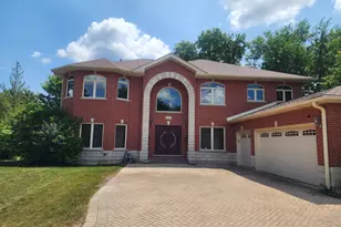 505 Huber Ln, Glenview, IL 60025 - Photo 1