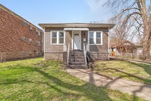 13916 S Dearborn St, Riverdale, IL 60827 - Photo 1