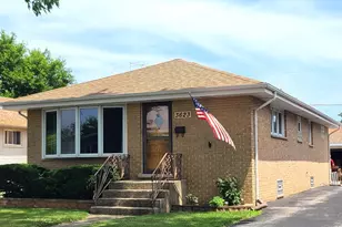 3623 Hawthorne St, Franklin Park, IL 60131 - Photo 1