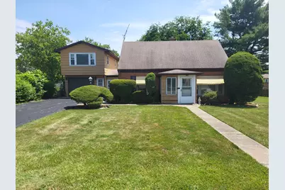 3021 N Prater Avenue, Melrose Park, IL 60164 - Photo 1