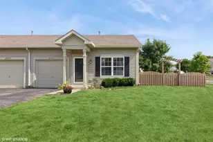 2715 Hoffman St, Plano, IL 60545 - Photo 1