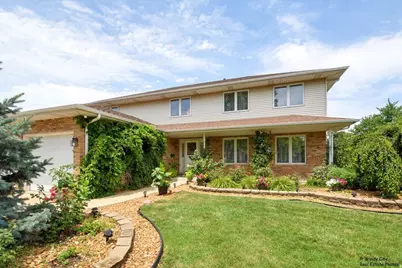 9820 Giles Drive, Mokena, IL 60448 - Photo 1