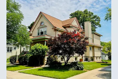 550 N Marion Street, Oak Park, IL 60302 - Photo 1