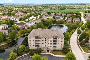 11110 Waters Edge Dr, Orland Park, IL 60467 - Photo 1