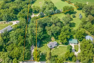 2653 N 3853 Rd, Sheridan, IL 60551 - Photo 1