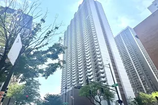 6033 N Sheridan Rd, Chicago, IL 60660 - Photo 1