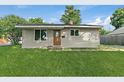 49 Wren Road, Carpentersville, IL 60110 - Photo 1