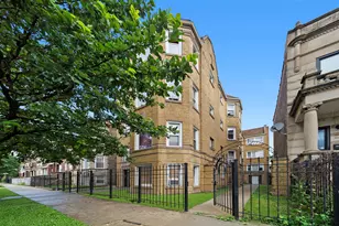 3916 W Congress Pkwy, Chicago, IL 60624 - Photo 1