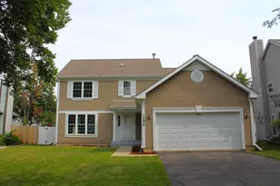 1098 Clover Hill Ln, Elgin, IL 60120 - Photo 1