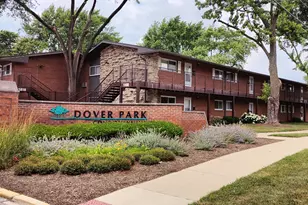 1810 W Hatherleigh Ct, Mount Prospect, IL 60056 - Photo 1