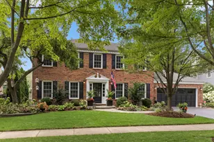 1563 Abbotsford Dr, Naperville, IL 60563 - Photo 1