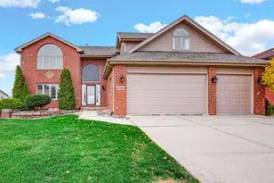 21222 Vivienne Dr, Matteson, IL 60443 - Photo 1