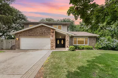 5 Swan Circle, Bolingbrook, IL 60440 - Photo 1