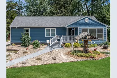 103 S Plum Street, Princeton, IL 61356 - Photo 1